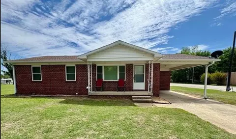 416 W 4th St, Corning, AR 72422 photo 1