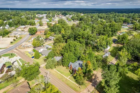View/Area - 614 E Main St, Gurdon, AR 71743 photo 2 of 3