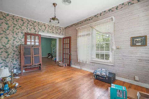 Living - 614 E Main St, Gurdon, AR 71743 photo 1 of 5