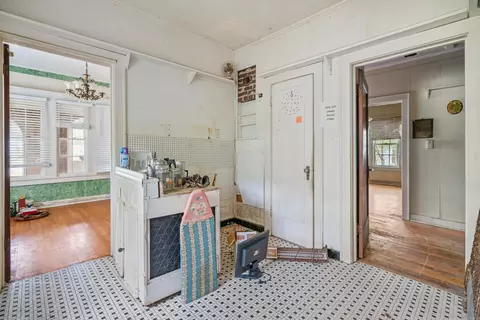 Entry Way - 614 E Main St, Gurdon, AR 71743 photo 3 of 3
