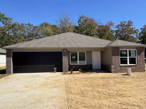 1352 Meadows Dr, Benton, AR 72019 photo 2