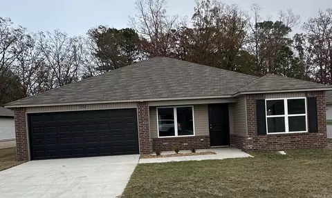 1352 Meadows Dr, Benton, AR 72019 photo 1