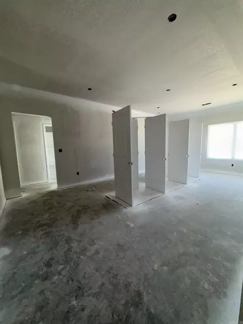 1352 Meadows Dr, Benton, AR 72019 photo 4