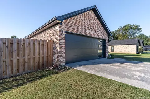 Exterior - 1245 Stella Ln, Trumann, AR 72472 photo 4 of 10