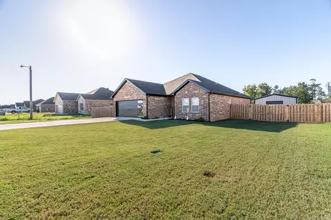 Exterior - 1245 Stella Ln, Trumann, AR 72472 photo 6 of 10