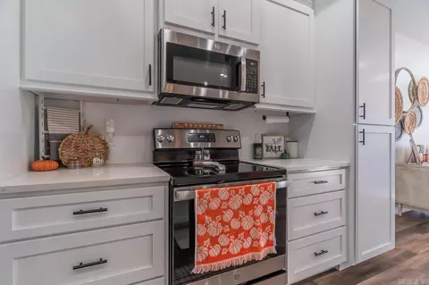 Kitchen - 1245 Stella Ln, Trumann, AR 72472 photo 4 of 5