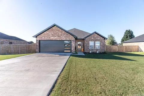Exterior - 1245 Stella Ln, Trumann, AR 72472 photo 2 of 10