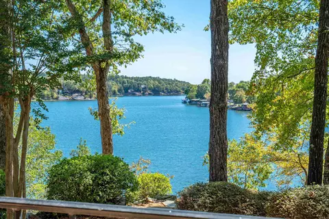 7 Sacedon Cir, Hot Springs Village, AR 71909