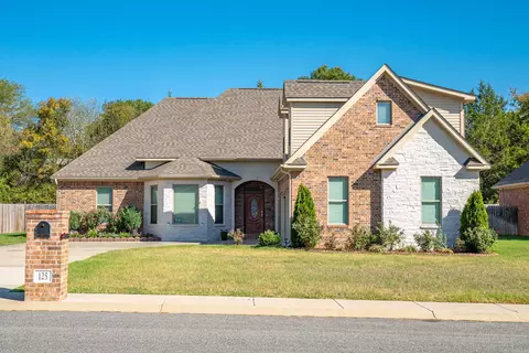 125 Coneflower Ct, Hot Springs, AR 71901