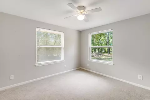 Bedroom - 9309 Zuber Rd, Alexander, AR 72002 photo 5 of 6