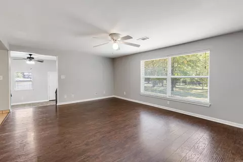 Living - 9309 Zuber Rd, Alexander, AR 72002 photo 7 of 8