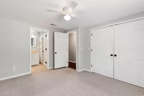 Bedroom - 9309 Zuber Rd, Alexander, AR 72002 photo 4 of 6