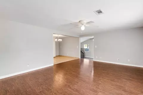 Living - 9309 Zuber Rd, Alexander, AR 72002 photo 6 of 8