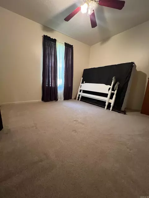 Bedroom - 9112 Henderson Rd, Pine Bluff, AR 71603 photo 3 of 3