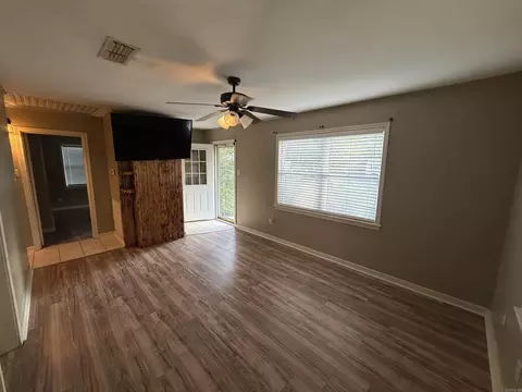 718 Dalewood, Benton, AR 72019 photo 10