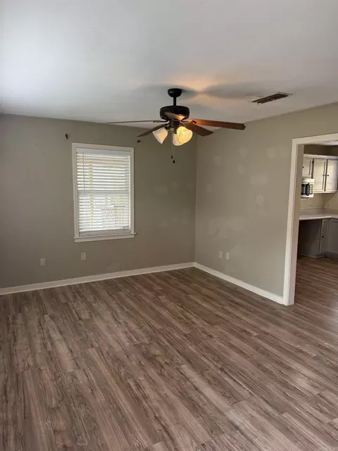 718 Dalewood, Benton, AR 72019 photo 11