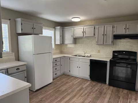 718 Dalewood, Benton, AR 72019 photo 13