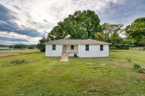103 Sevier St, Mountain Pine, AR 71956 photo 2
