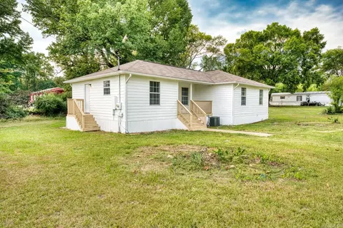 103 Sevier St, Mountain Pine, AR 71956 photo 1