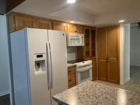 Kitchen - 217 Hall St, Mount Ida, AR 71957 photo 2 of 5