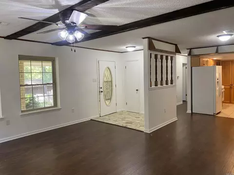 Living - 217 Hall St, Mount Ida, AR 71957 photo 2 of 7