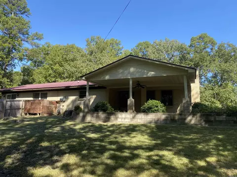 Exterior - 217 Hall St, Mount Ida, AR 71957 photo 5 of 16