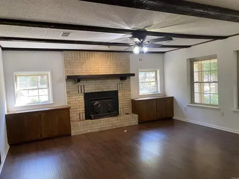 Living - 217 Hall St, Mount Ida, AR 71957 photo 5 of 7