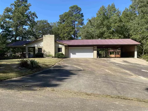 Exterior - 217 Hall St, Mount Ida, AR 71957 photo 4 of 16