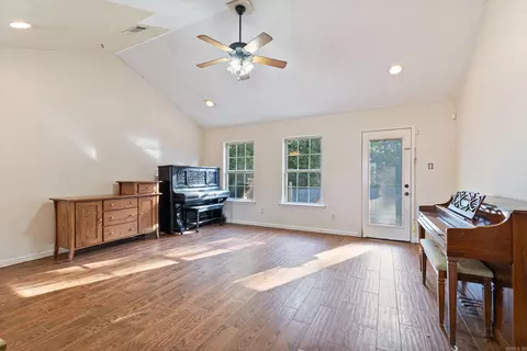 145 Corbin Cir, Cabot, AR 72023 photo 4