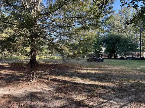 Exterior - 6207 Brinkley Rd, Pine Bluff, AR 71603 photo 5 of 8