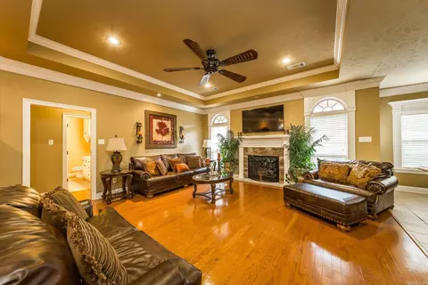 Living - 2 Darlington Dr, Cabot, AR 72023 photo 1 of 1