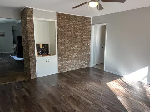 Living - 8220 Spring Lake Rd, Pine Bluff, AR 71603 photo 1 of 6