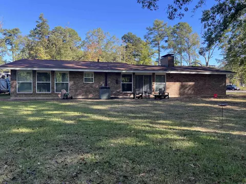 Exterior - 8220 Spring Lake Rd, Pine Bluff, AR 71603 photo 3 of 9