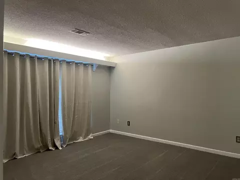 Living - 8220 Spring Lake Rd, Pine Bluff, AR 71603 photo 6 of 6