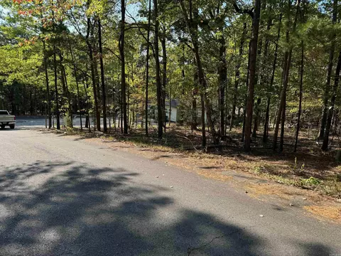6 Alcira Ln, Hot Springs Village, AR 71909