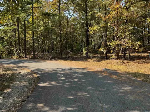 10 Alcira Ln, Hot Springs Village, AR 71909