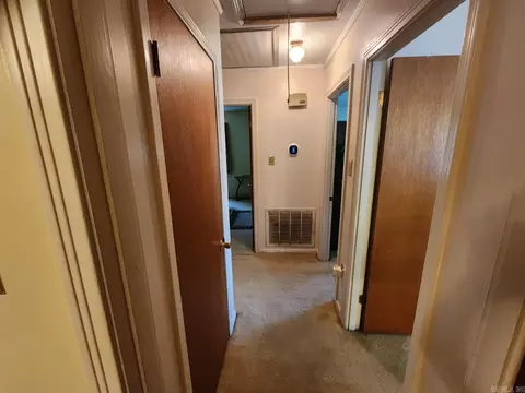 Entry Way - 23 Southwood, Pine Bluff, AR 71603 photo 1 of 4