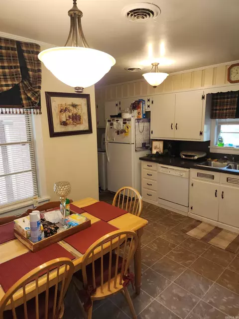 Kitchen - 23 Southwood, Pine Bluff, AR 71603 photo 4 of 4