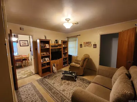 Living - 23 Southwood, Pine Bluff, AR 71603 photo 1 of 6