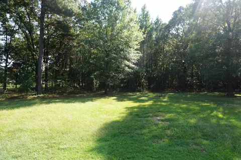 Exterior - 166 Pinewood Ln, Beebe, AR 72012 photo 7 of 8