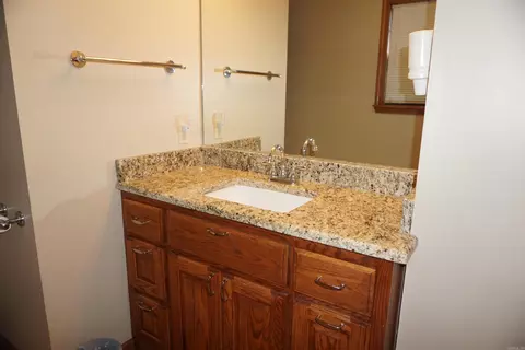 Bath - 166 Pinewood Ln, Beebe, AR 72012 photo 2 of 6