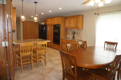 Kitchen - 166 Pinewood Ln, Beebe, AR 72012 photo 8 of 8