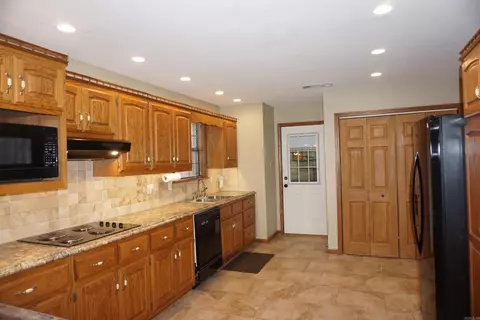Kitchen - 166 Pinewood Ln, Beebe, AR 72012 photo 1 of 8