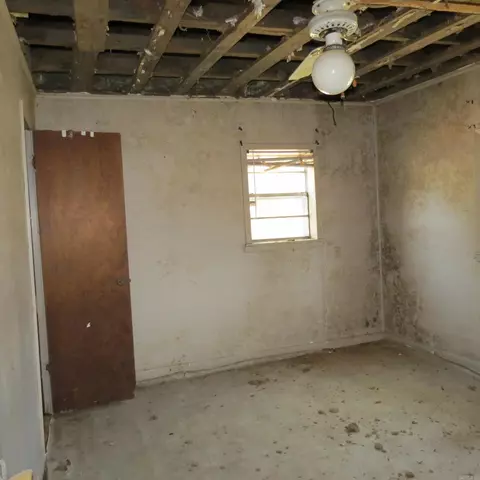 Bedroom - 5801 W 7th, Pine Bluff, AR 71603 photo 2 of 4