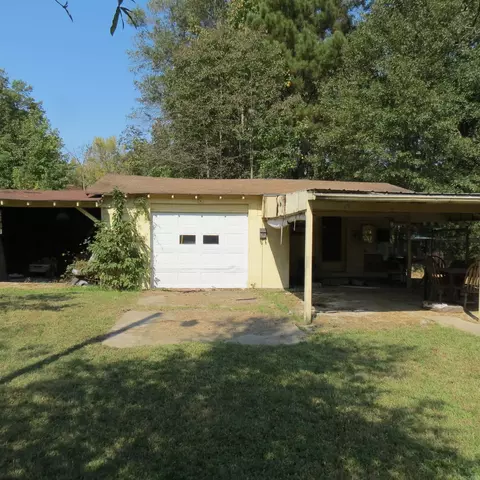 Exterior - 5801 W 7th, Pine Bluff, AR 71603 photo 4 of 7