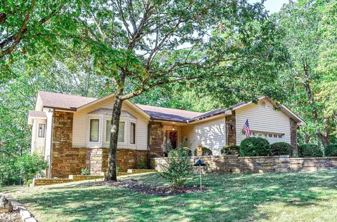 7 And 5 Raton Ln, Hot Springs Village, AR 71909