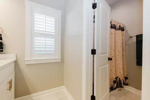 Bath - 2300 Abigail Dr, Bryant, AR 72022 photo 6 of 6