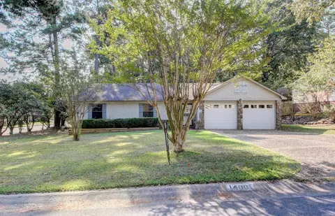 14001 Quail Run Dr, Little Rock, AR 72210