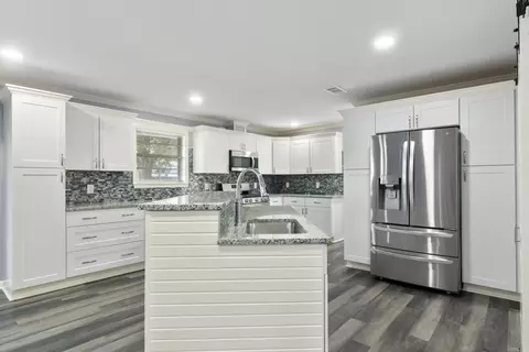Kitchen - 112 Johnson Rd, Scott, AR 72142 photo 3 of 4