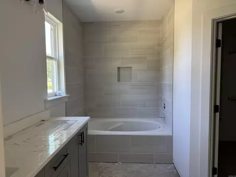 121 Adams St, Haskell, AR 72015 photo 10